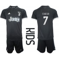 Camiseta Juventus Federico Chiesa #7 Tercera Equipación Replica 2023-24 para niños mangas cortas (+ Pantalones cortos)
